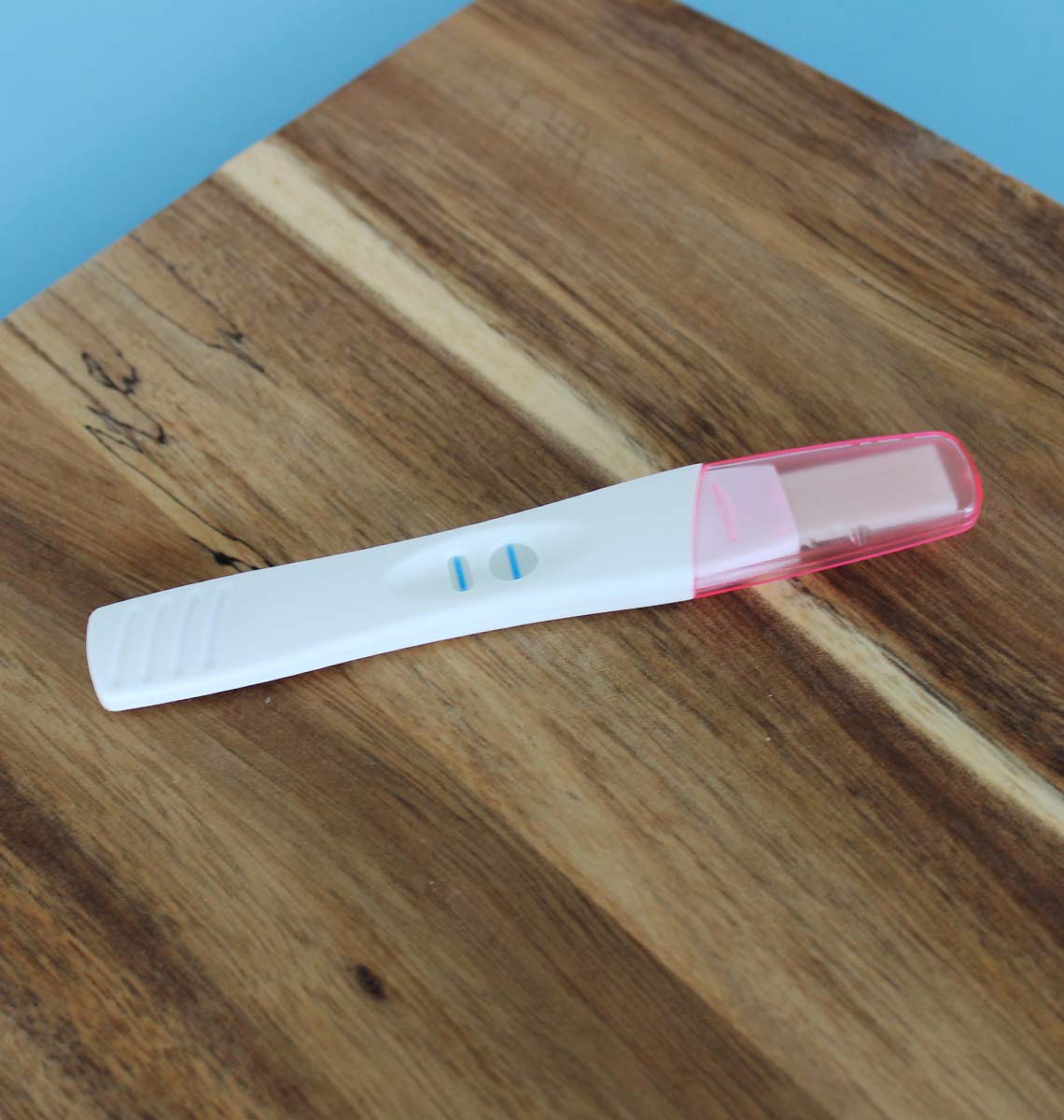 Streg graviditetstest hvid på Clearblue graviditetstest